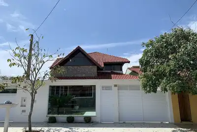 Image de Belle Maison Avec Piscine Et Barbecue