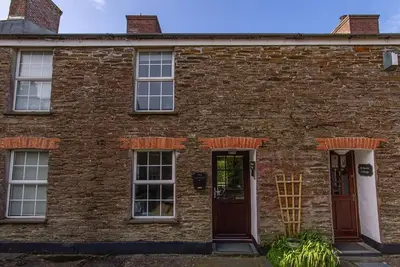 Image de Rosemary Cottage, Edmonton, set in the countryside