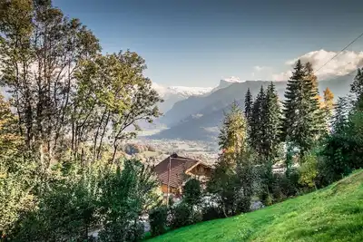 Image de Chalet avec bain bouillonnant, Suana et des vues spectaculaires