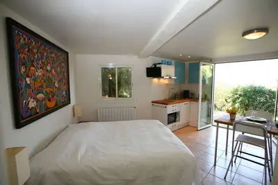 Image de Hyeres Giens: Belle maison vue mer panoramique, plage et village à pied