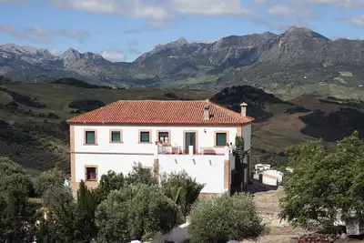 Image de Villa El Acebuchal, environnement naturel