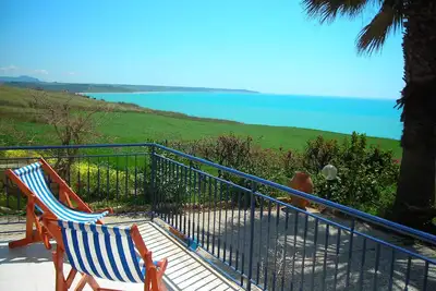 Image de magnifique villa méditerranéenne à 200 mètres de la mer à Portopalo di Menfi