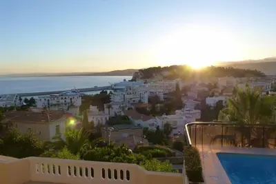 Image de Superbe appartement moderne  Vue mer panoramique - Garage privatif