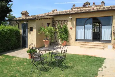 Image de Appartement en Toscane avec jardin privé et vue magnifique dans le Chianti