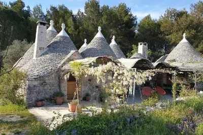 Image de Trullo Vacances et zone de travail intelligente