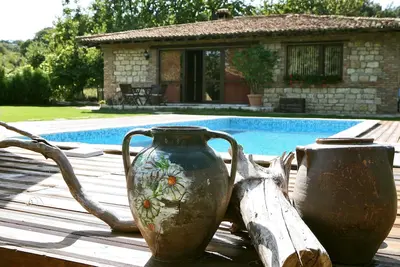 Image de Villa élégante avec piscine privée