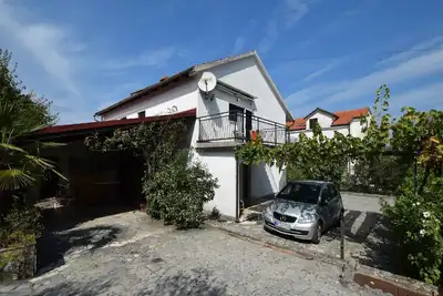 Image de Appartement de vacances Malinska pour 1 - 7 personnes avec 3 chambres à coucher - Appartement de vac