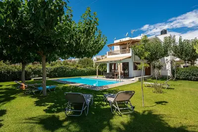 Image de New large villa with private pool