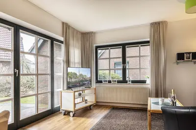 Image de Harmonieux et avec précision: Dans l'appartement du rez-de-chaussée d'environ