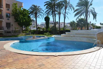 Image de Penthouse avec ascenseur, mer, piscine communautaire, 2 chambres, climatisation, barbecue