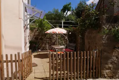 Maison refaite à Vico- Wifi- 15mns Des Plages de Sagone