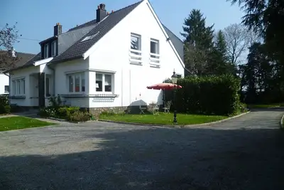 Image de Bel appartement spacieux, endroit très calme, Absolute Erhohlung!