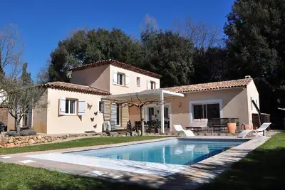 Image de Magnifique villa familiale au coeur de la CĂ´te d'Azur 4 chambres