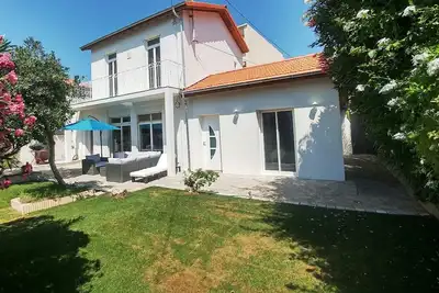 Image de Maison Cannes Palm Beach 3 P Jardin Au Calme 400m Croisette