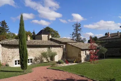 Image de Belle maison de vigneron au coeur du Beaujolais