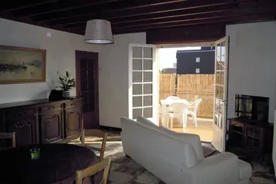 residential area 800 meters from the beach
