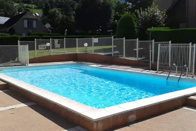 Image de Appartement dans residence avec piscine, proche toutes commodites