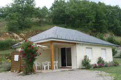 Image de Le chalet de Rabassous, maison de plain-pied près de plateau de l'Aubrac