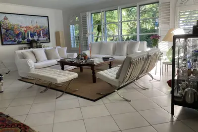 Image de Impeccable Spacious Home on Paradise Island. Golf, sports, beach, relax