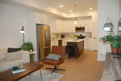 Image de Brand New Condo situé à Vernon