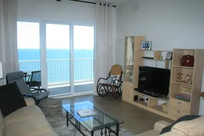 Image de Perdido Key, Beach Front 2br / 2ba - Piscine chauffée - Great Views