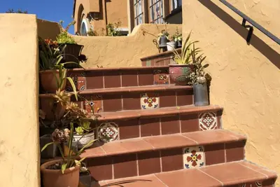 Image de Sf 3 chambres 1. 5 salles de bain Appartement w / parking et vue sur le Pacifique