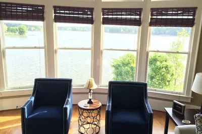 Image de Penthouse Cuscowilla Condo Lake Front 3br + loft / 3ba