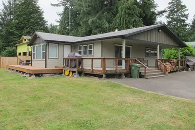 Image de Direct Dune Access Sleeps 10 In House, 6 In BunkHouses - Bath Houses.