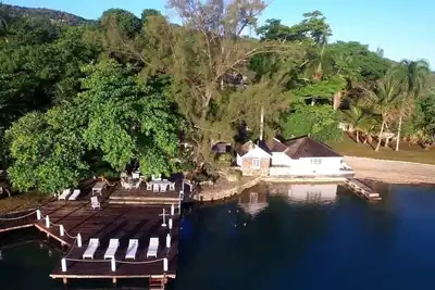 Image de The Wharf House - Old World Charm By The Sea