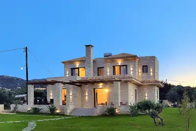 Image de Villa Aloni ***** Villa Neuve, vue imprenable sur la mer, vacances privées