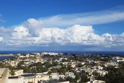 Image de Appartement lumineux et spacieux de 2 chambres à coucher à Mellieha