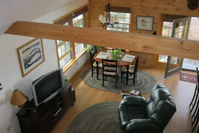 Image de Star Point sur Snow Pond dans les lacs de Belgrade avec amarrage et amarrage de 21 '