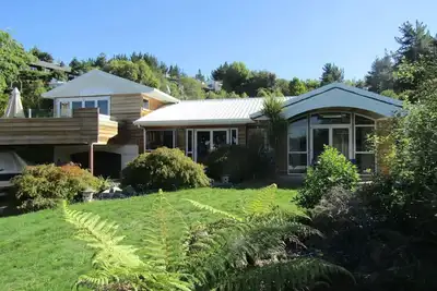 Image de Superbe maison Acacia Bay dans un bel endroit et comprend WiFi