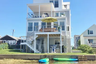 Image de Front de mer (Sunset-front) Escapade en famille 4br / 3ba