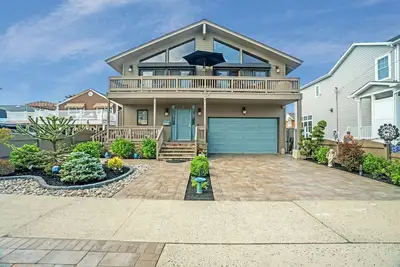 Image de Ocean Block Home - 5e maison de l'océan et 3 blocs à la baie