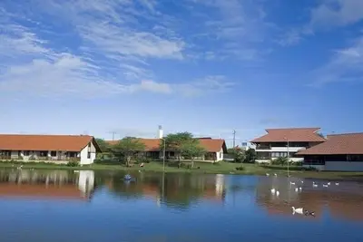 Image de Le meilleur appartement dans le domaine, dans le meilleur condominium de la ville (avec des écrans de sécurité)