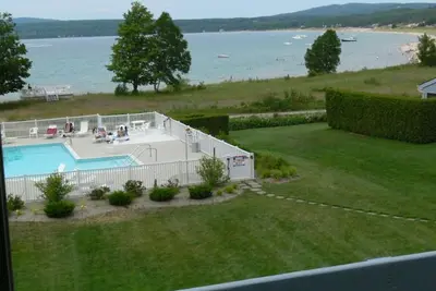 Image de Magnifique condo du lac Michigan sur Little Traverse Bay Petoskey