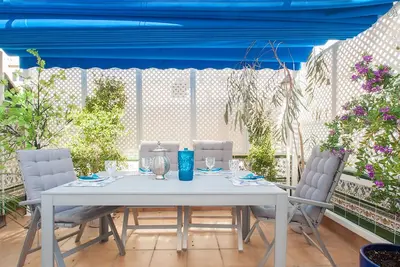 Image de Centre Sitges style espagnol Récemment rénové Maisonnette avec toit-terrasse