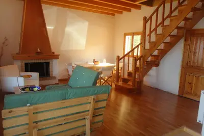 Image de Confortable maison de montagne près de la plage de Punta, situé 174 km de l'aéroport d'Athènes