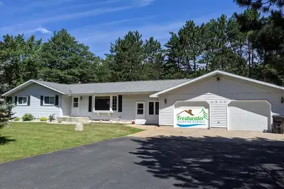 Image de Greenwood Getaway (Escanaba, Mi): Ouvert toute l'année! Proche du centre-ville d'Escanaba, accepte les animaux domestiques