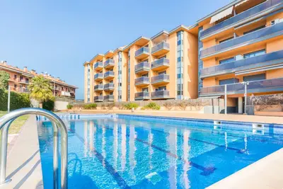 Image de 2stacris02 - Appartement confortable pour 5 personnes avec terrasse situé à Lloret de Mar (Fenals), près de la plage et du centre.