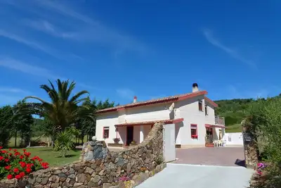 Image de Villa avec jardin pour 4 personnes