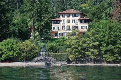 Image de Villa Fulgida: Une villa historique élégante et accueillante sur trois étages du 19ème siècle.