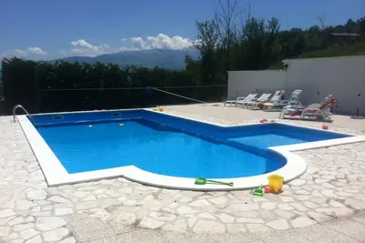 Image de Villa isolée avec piscine privée dans le coeur de la campagne italienne