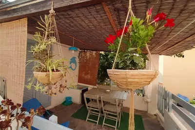 Image de Jolie petite maison au cœur de Pomonte, à quelques pas de la mer