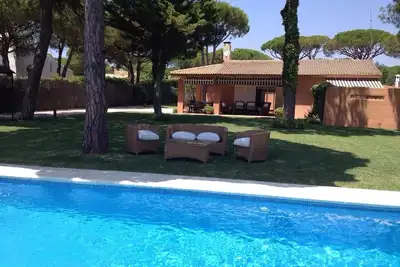 Image de Urbanisation Roche, magnifique villa avec piscine privée parcelle de 1250m2