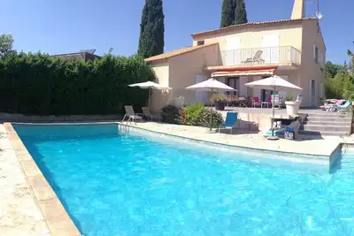 Image de Maison avec piscine et jardin a montpellier Sud proche route de la mer