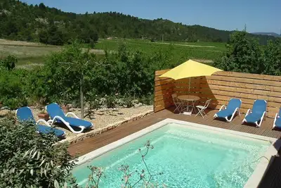 Image de Villa avec Piscine privative chauffée, vue sur le vignoble, à 25 Km de la mer