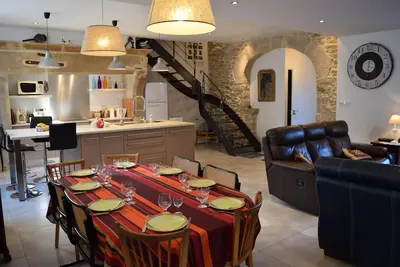 Image de Gite de charme La Forge - 6/8 pers 3 Ch - 2 SdB - 2 Wc -  Bournazel (12)