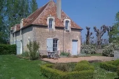 Image de Maison dans site Inscrit Aux Monuments Historiques à Saint Pierre du Jonquet